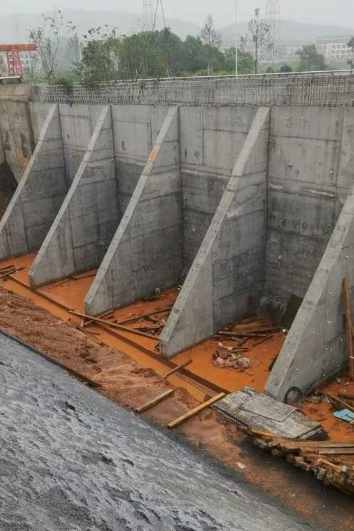 芜湖马塘区锚杆式挡土墙